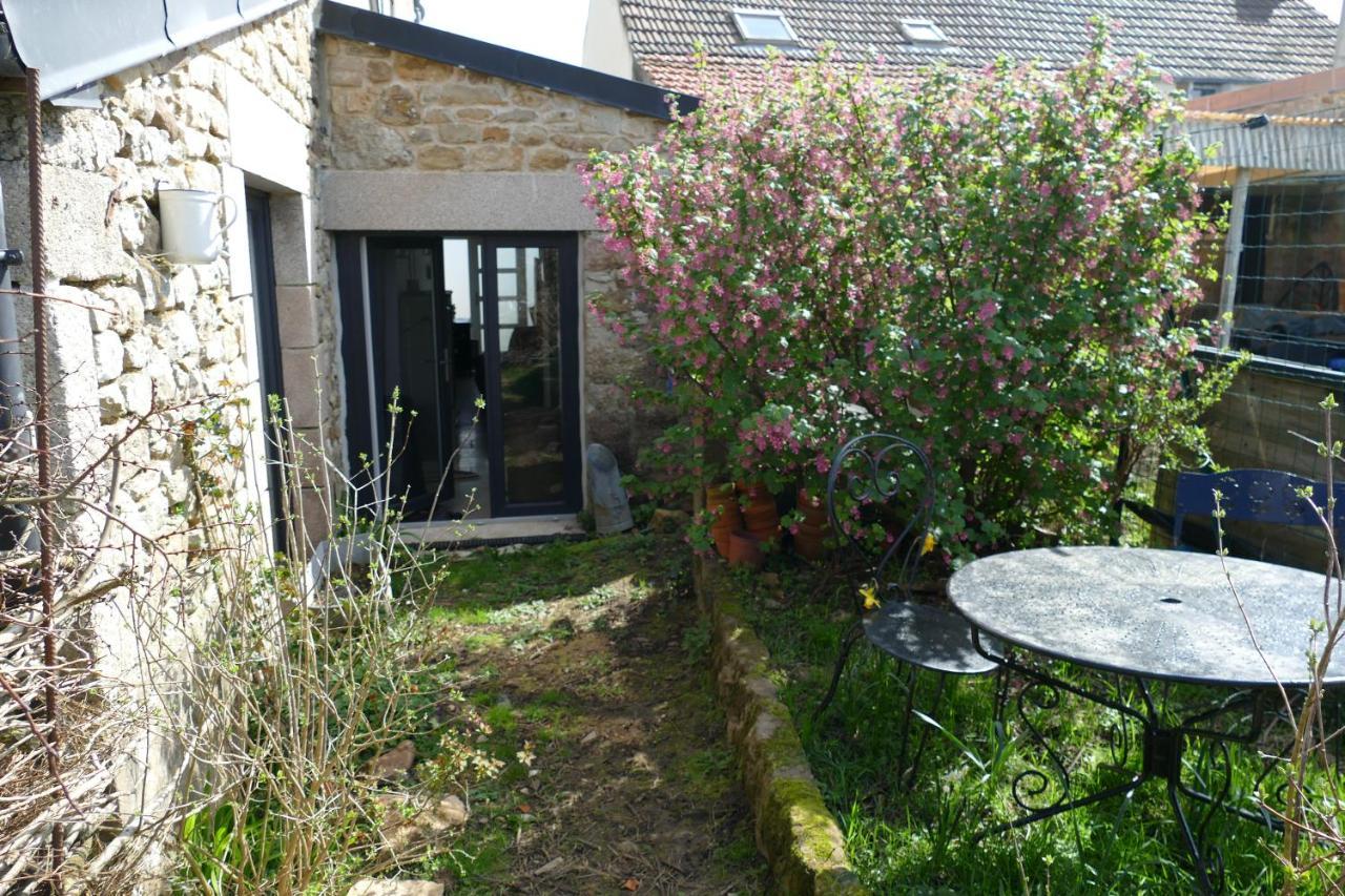 Au Coeur Des Landes Apartment Carneville Bagian luar foto